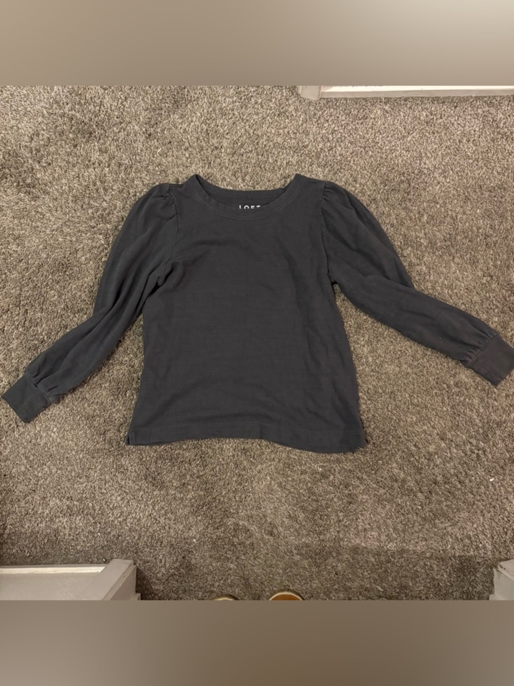 LOFT crewneck puff sleeve top